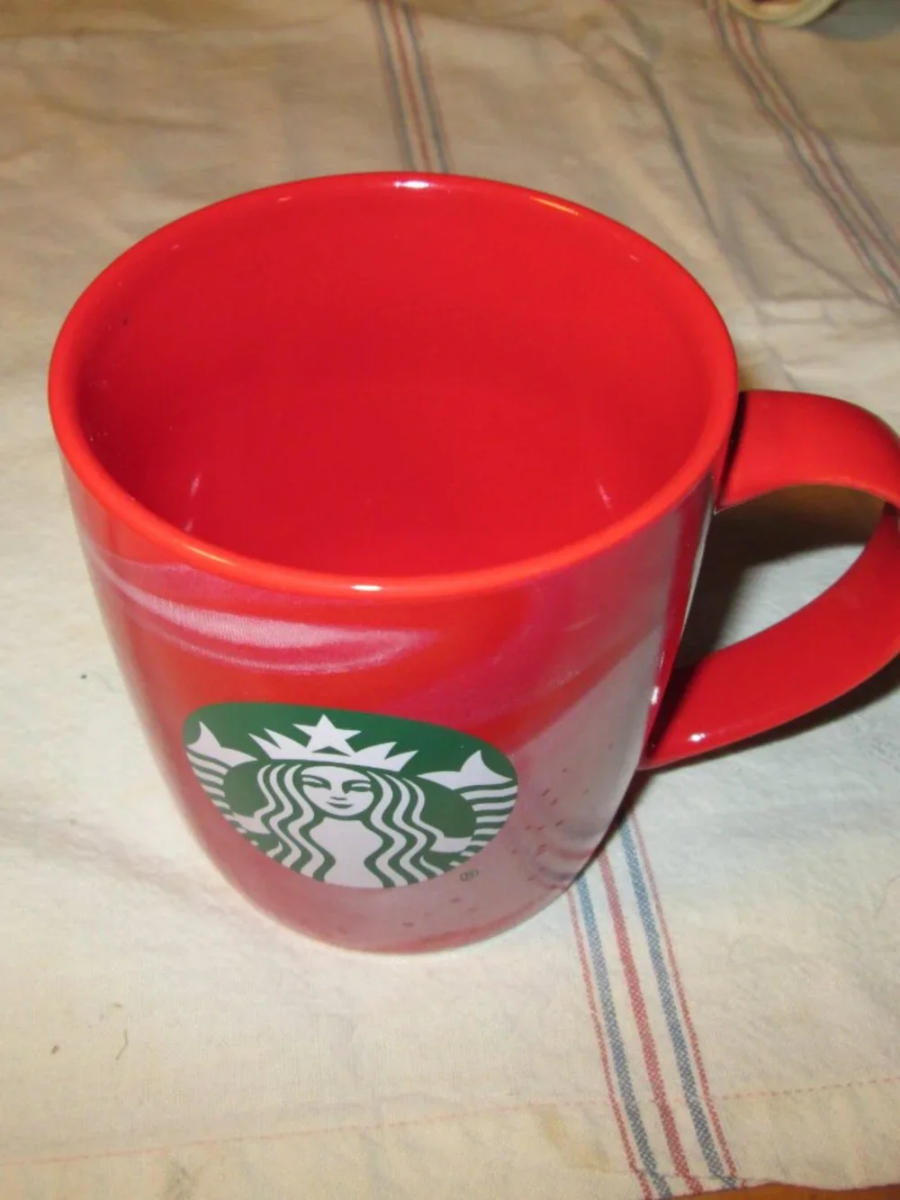 Christmas 2024 Starbucks swirled mug VGUC